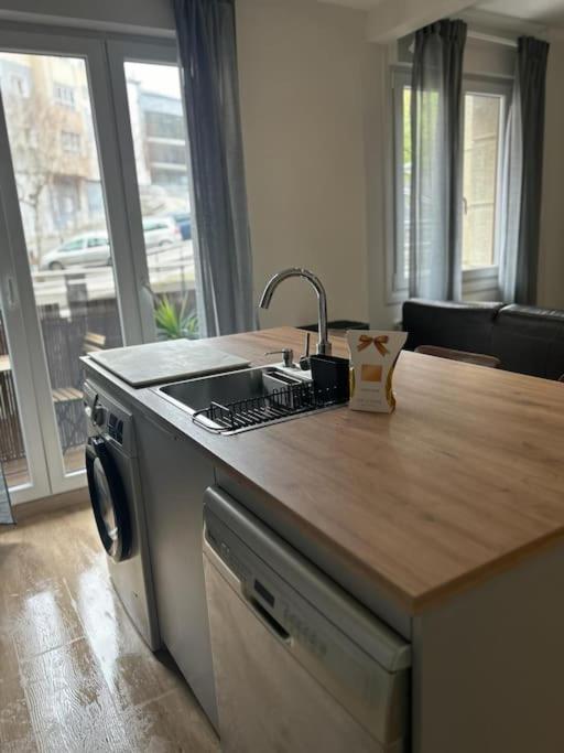 Piso Deluxe Con Balcon Cerca Del Casco Viejo Διαμέρισμα Μπιλμπάο Εξωτερικό φωτογραφία